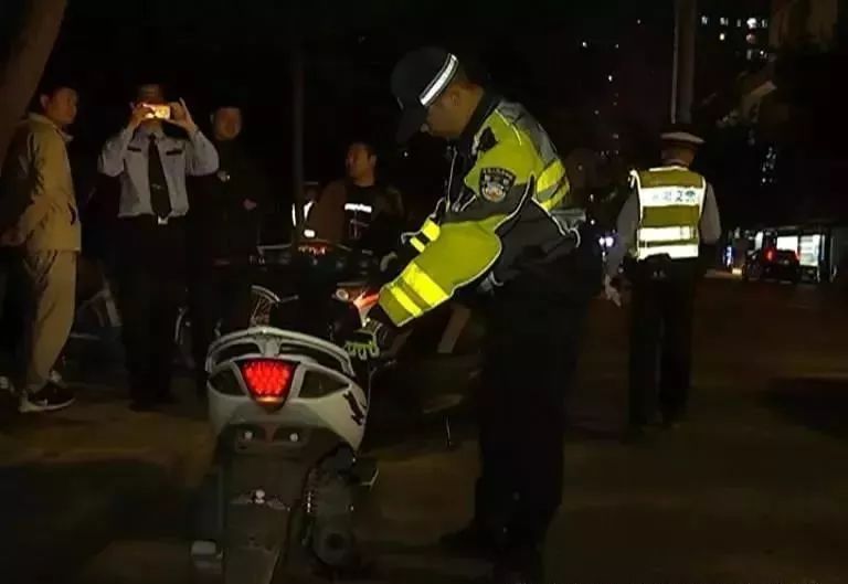 洛阳炸街车抓拍